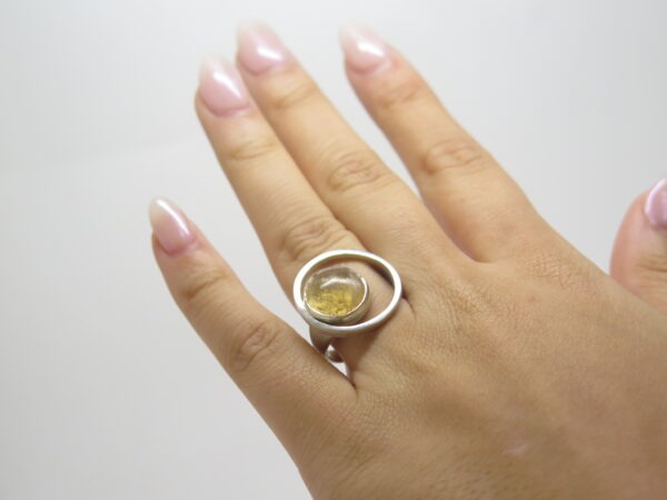<b>Bague Planète </b><br><i>Argent et Citrine</i> – Image 5