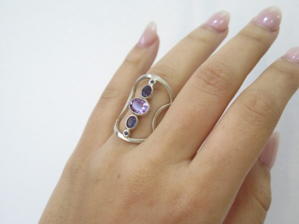 bague Argent, Améthyste, Iolites et Saphirs