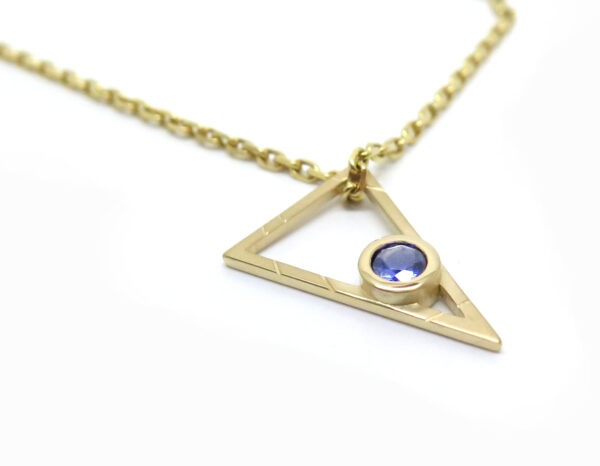 Collier pour homme or jaune massif et saphir
