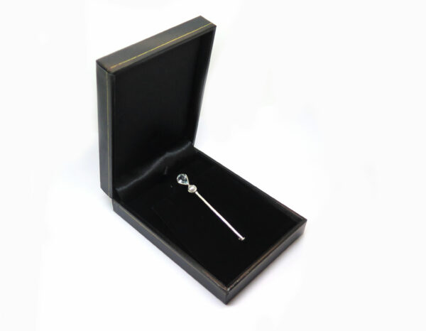 Broche sur mesure paris