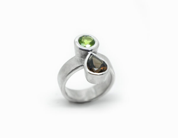 Bague large en argent massif