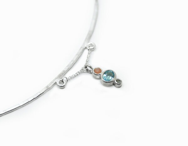 Collier en argent et pierres fines