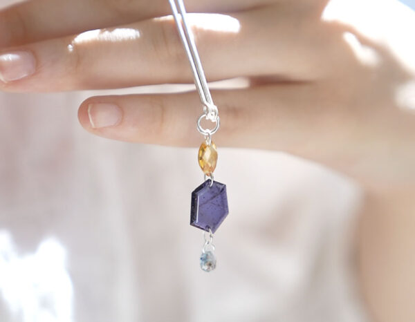 <b>Collier artisanal </b><br><i>Argent et pierres fines</i> – Image 4