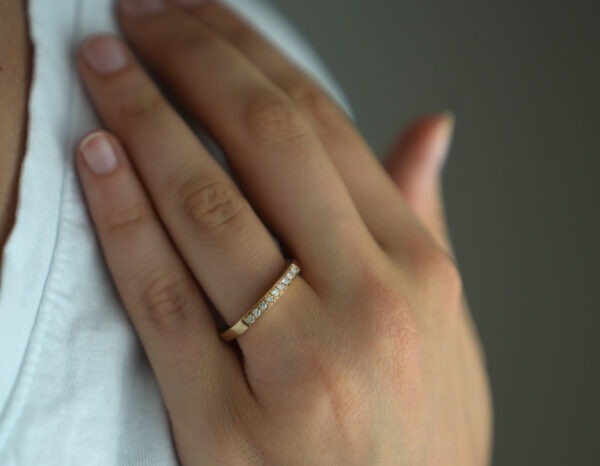 Alliance or rose et diamants
