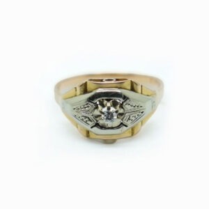 <b>Bague Dôme </b><br><i>Or et diamant</i>