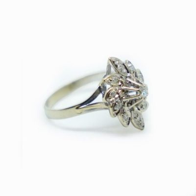 Bague-Or-blanc-et-Diamant-rcpd0kklvpprn5on8j3fj13b2hz8sepbitbvr051nk copie