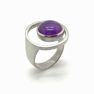 Argent sertie d'une améthyste