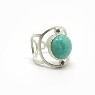 Bague de createur ajourée en argent et amazonite