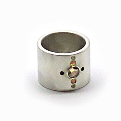 Bague tube empierree