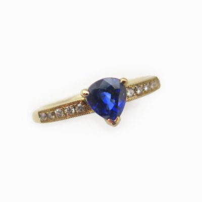 solitaire saphir poire sur mesure