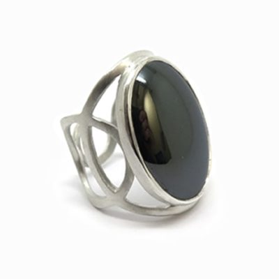 Bague en argent et hématite