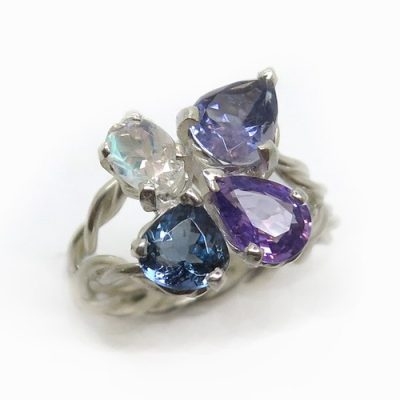 Bague sur mesure argent massif et pierres véritables