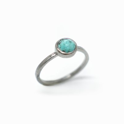 Bague sur mesure martelé