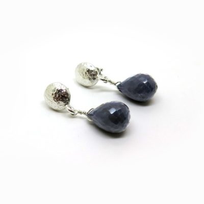 Boucles d'oreilles mi longues