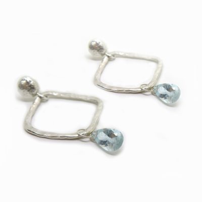 Boucles-doreilles-en-pierre-daigue-marine-scaled copie