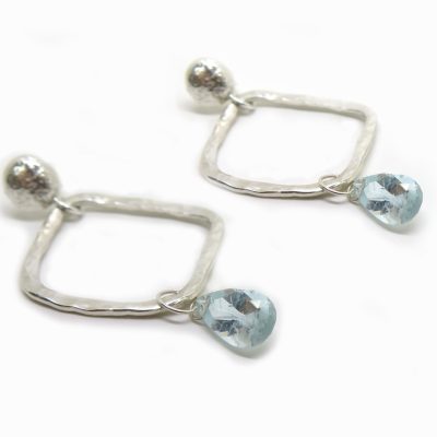 Boucles d'oreilles en pierre d'aigue marine