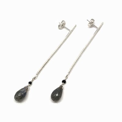 Tiges d'argent et labradorites