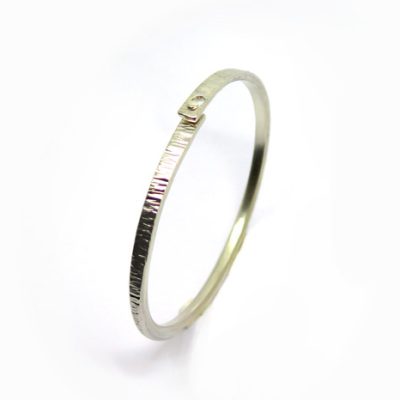 Bracelet martelé pour homme