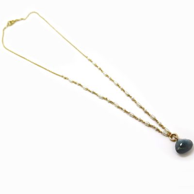 Collier fin en or et perles