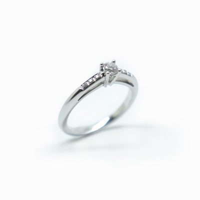 Solitaire Mauboussin Or blanc Diamants