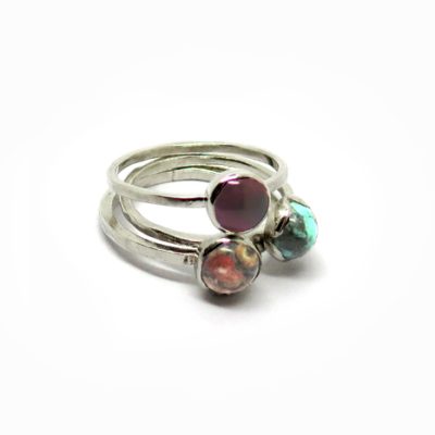 Ensemble de bagues en argent et pierres