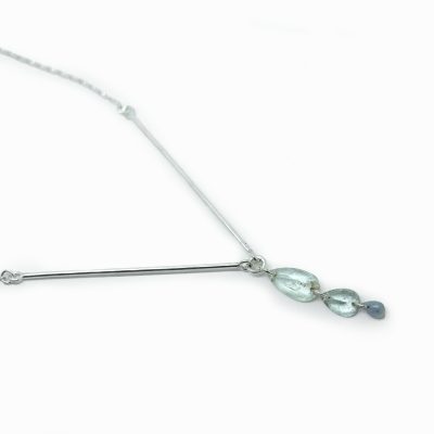collier pierres fines artisanal