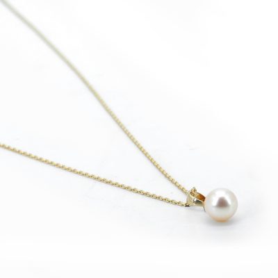 pendentif or et perle