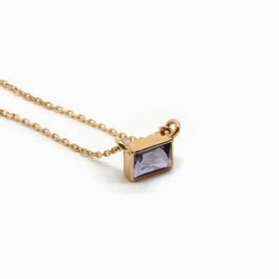 Collier en or 18 carats et pierre fine