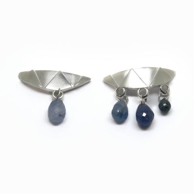 boucles d'oreilles triangles saphirs